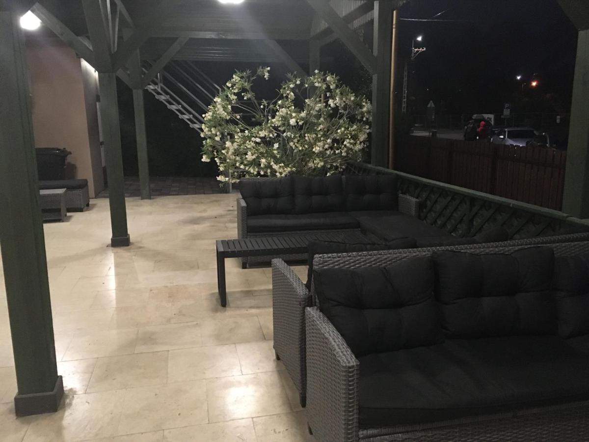 Fenyves Hotel بالاتونفينيفيس المظهر الخارجي الصورة